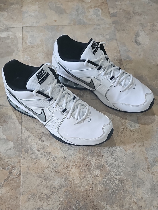 Nike Other - Nike Men’s White and Black Leather Athletic Trainers